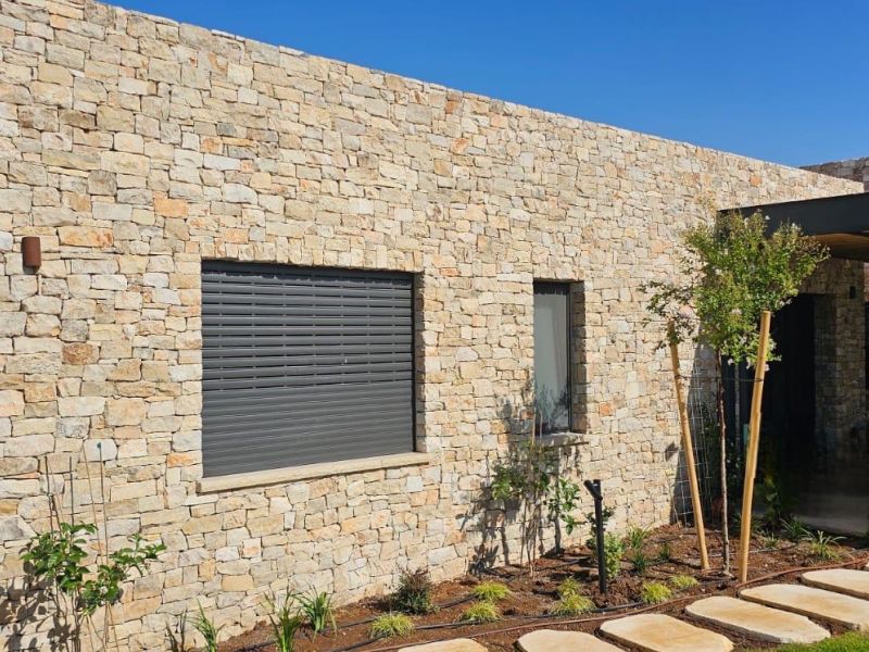 אבן לקט יהודה ואבני מדרך עיבוד עתיק בית עמק יזרעאל