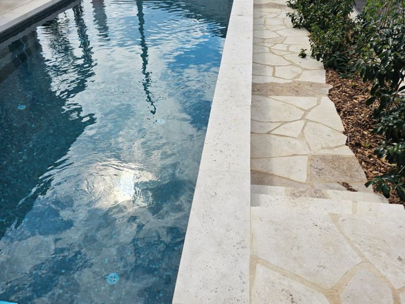 -03- קופינג טרוורטין לייט מותז חול