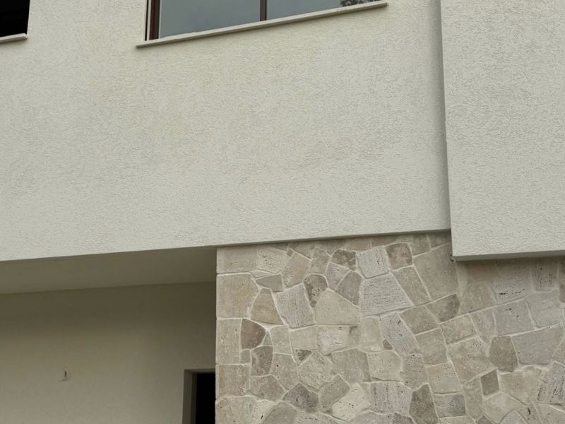 -2502263 - אבן טרוורטין לייט משולבת טרוורטין נוצ'ה אמורפית